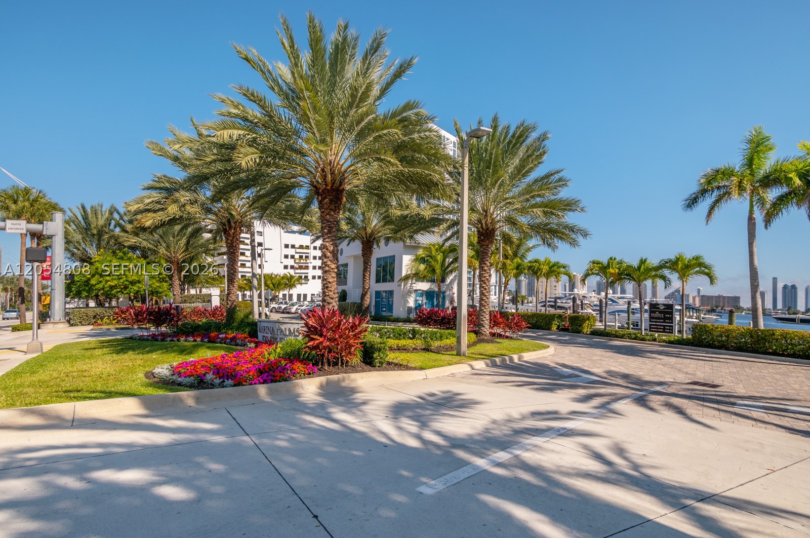 17301 Biscayne Blvd #1609, North Miami Beach FL 33160