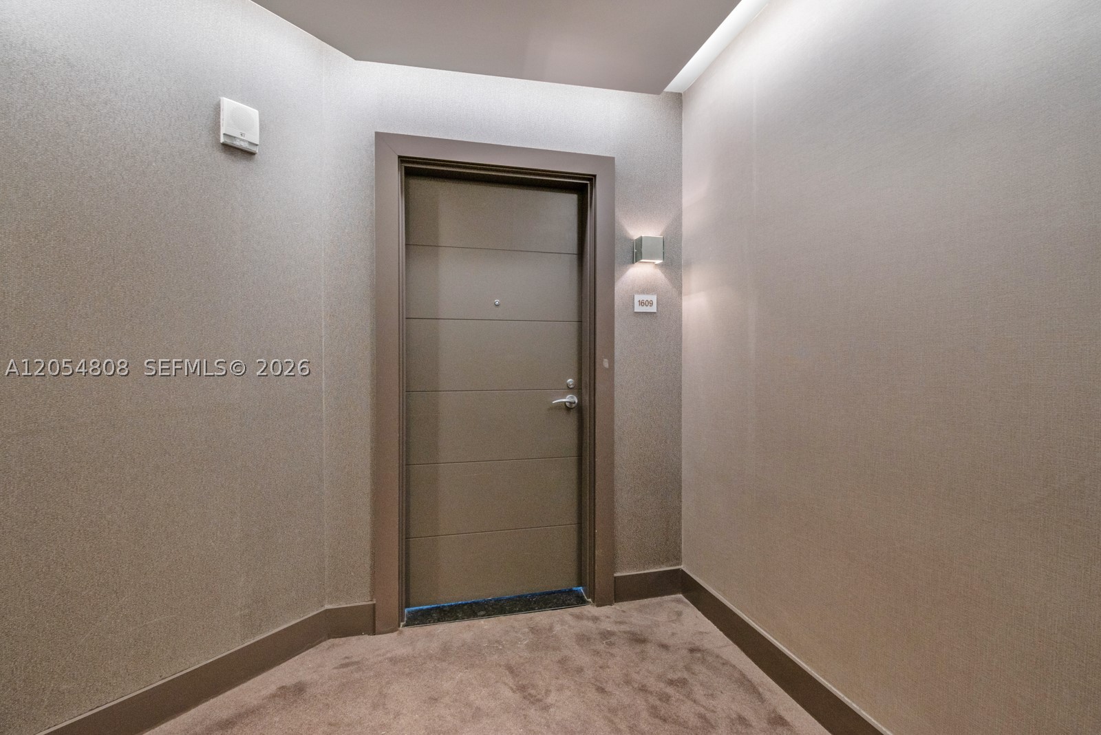 17301 Biscayne Blvd #1609, North Miami Beach FL 33160