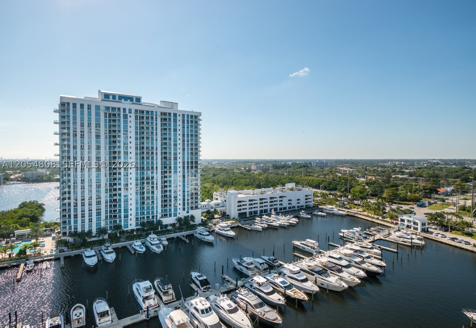 17301 Biscayne Blvd #1609, North Miami Beach FL 33160
