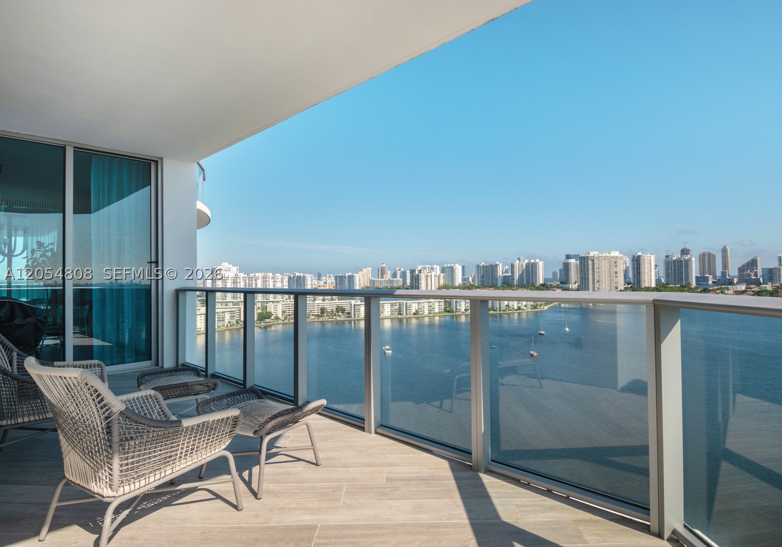 17301 Biscayne Blvd #1609, North Miami Beach FL 33160