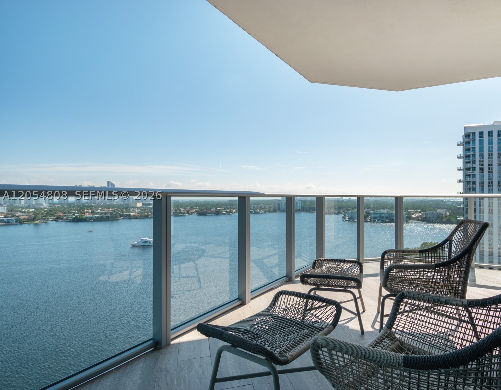 17301 Biscayne Blvd #1609, North Miami Beach FL 33160