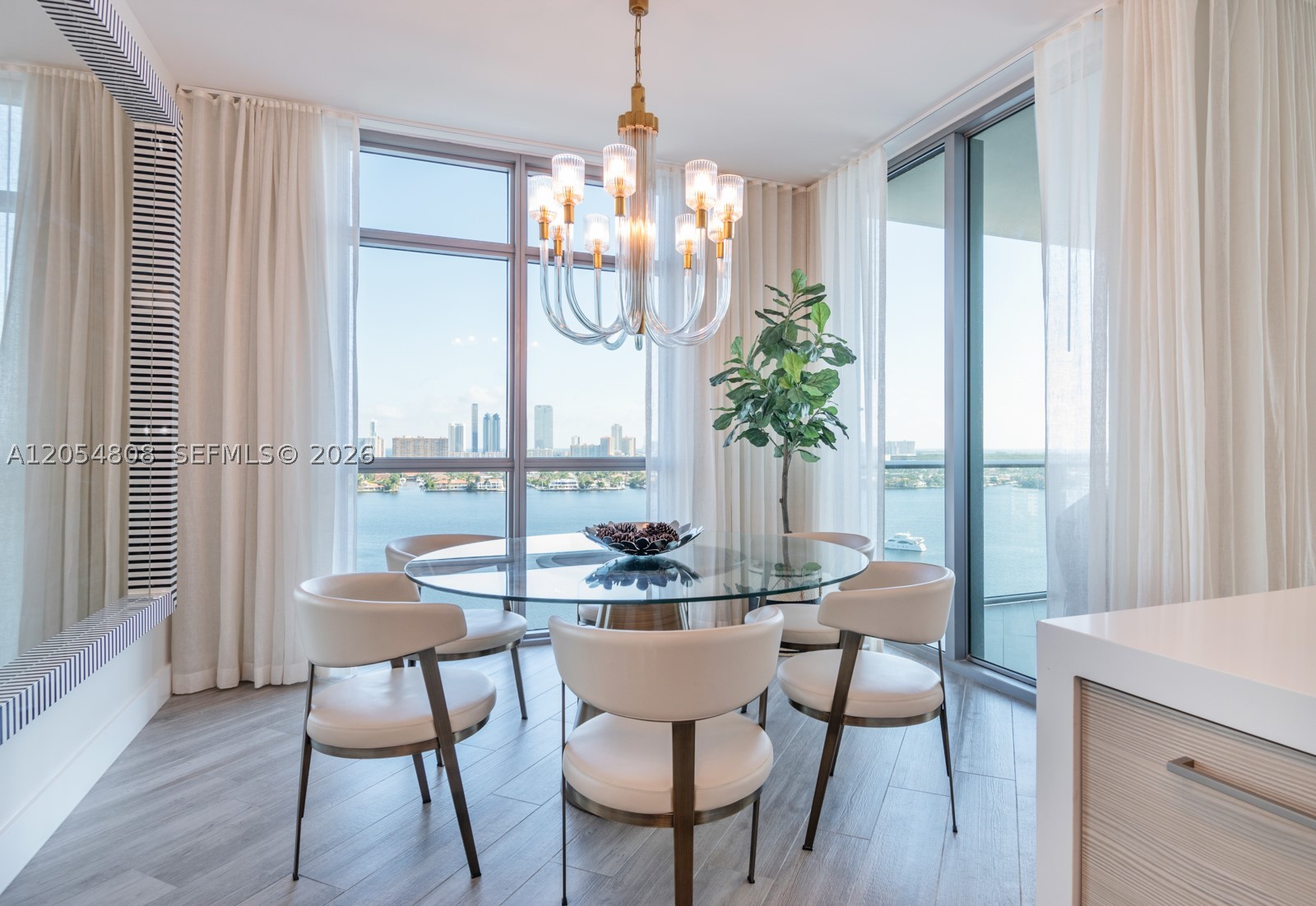 17301 Biscayne Blvd #1609, North Miami Beach FL 33160