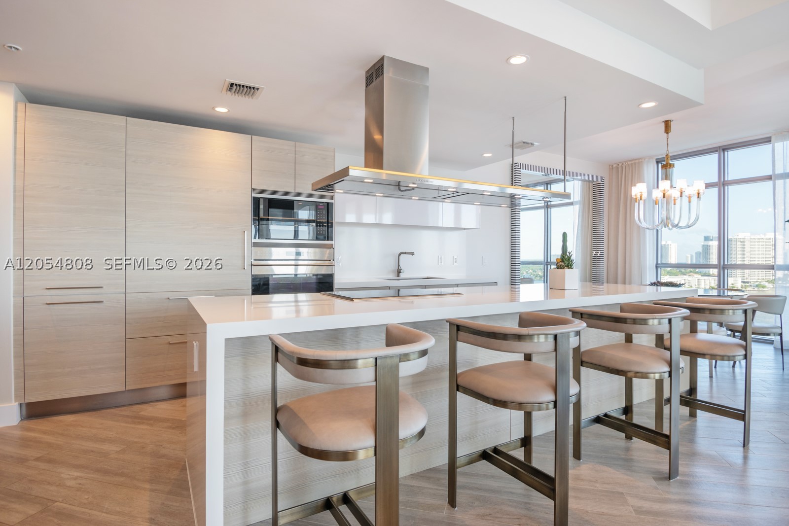 17301 Biscayne Blvd #1609, North Miami Beach FL 33160