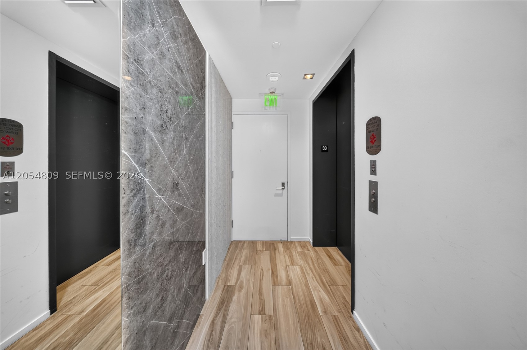 801 S Miami Ave #3010, Miami FL 33130