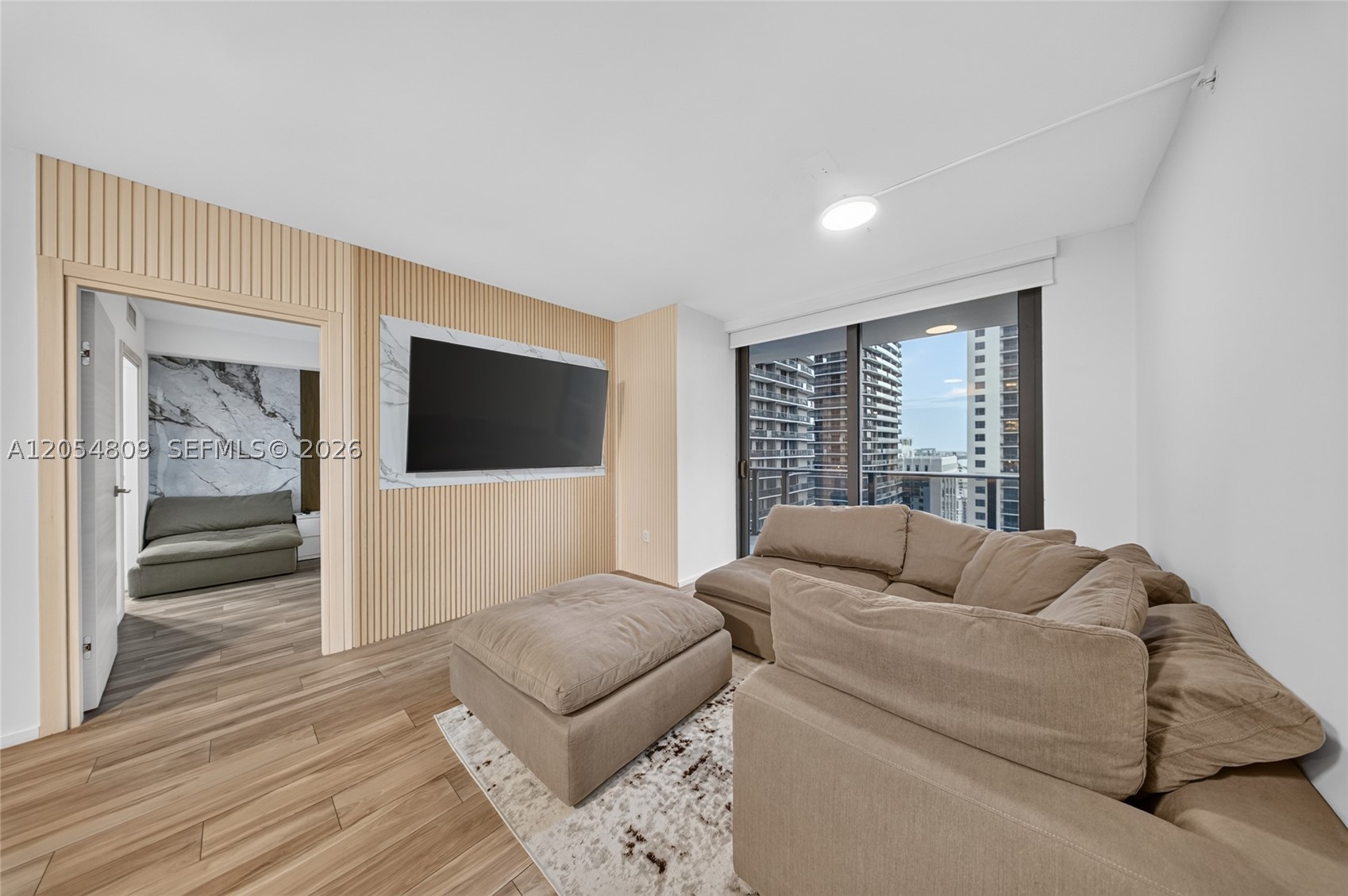 801 S Miami Ave #3010, Miami FL 33130