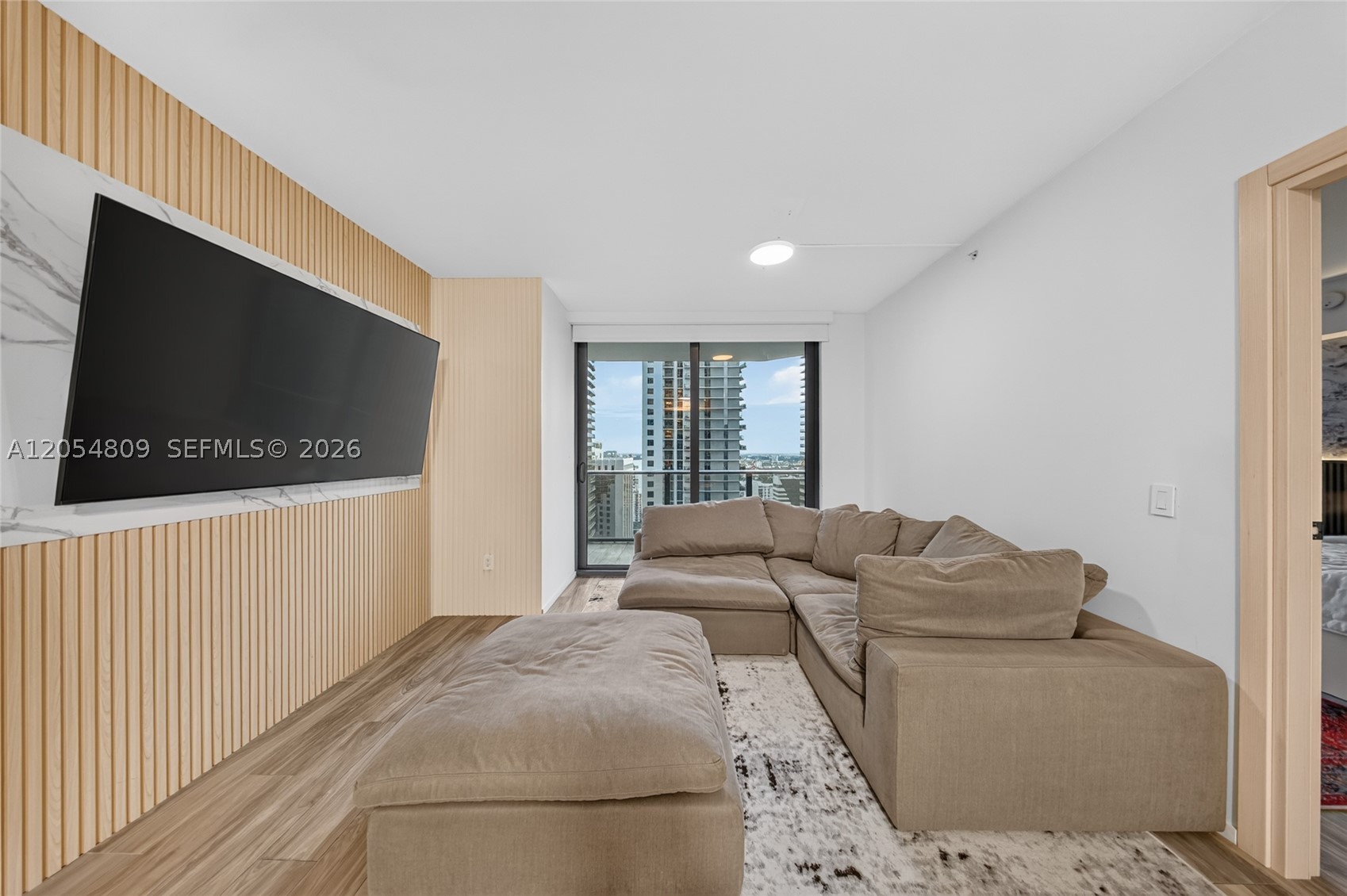801 S Miami Ave #3010, Miami FL 33130