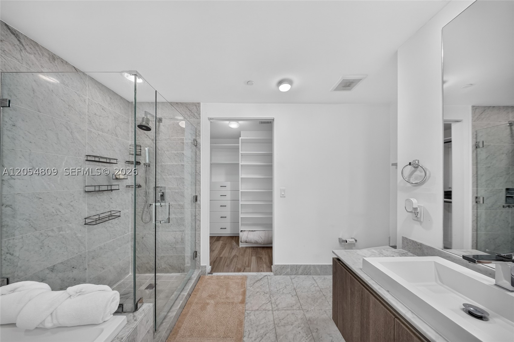 801 S Miami Ave #3010, Miami FL 33130