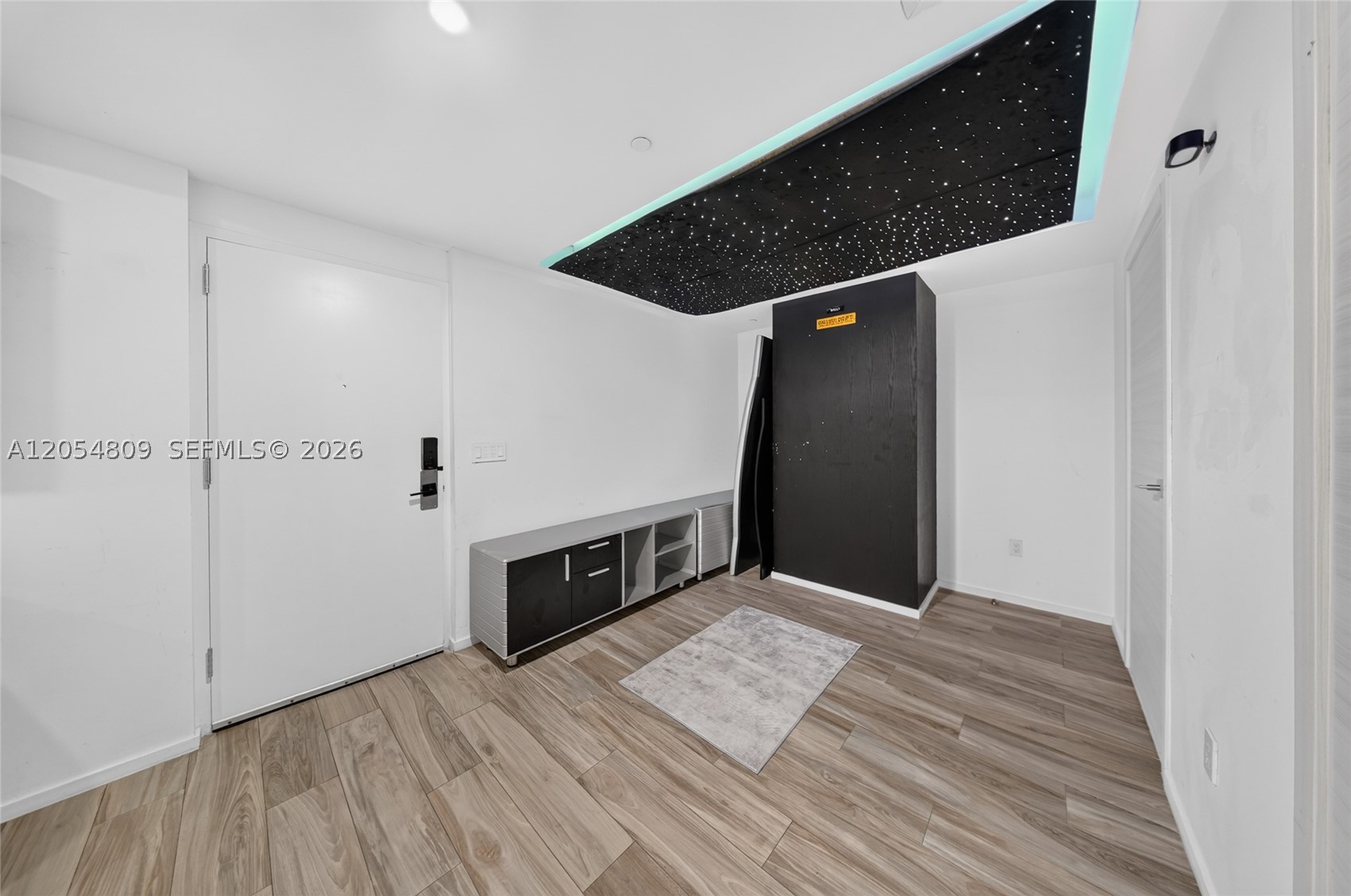 801 S Miami Ave #3010, Miami FL 33130