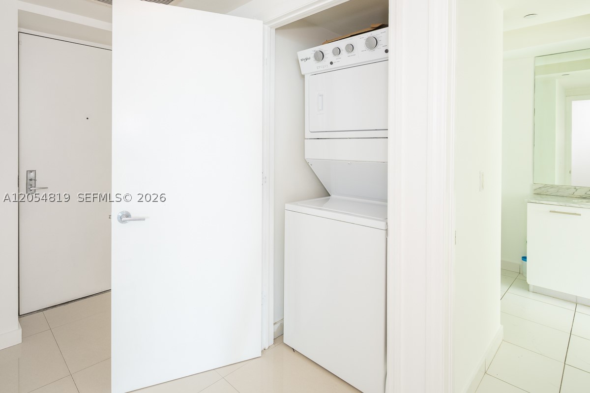 55 SE 6 STREET #2210, Miami FL 33131