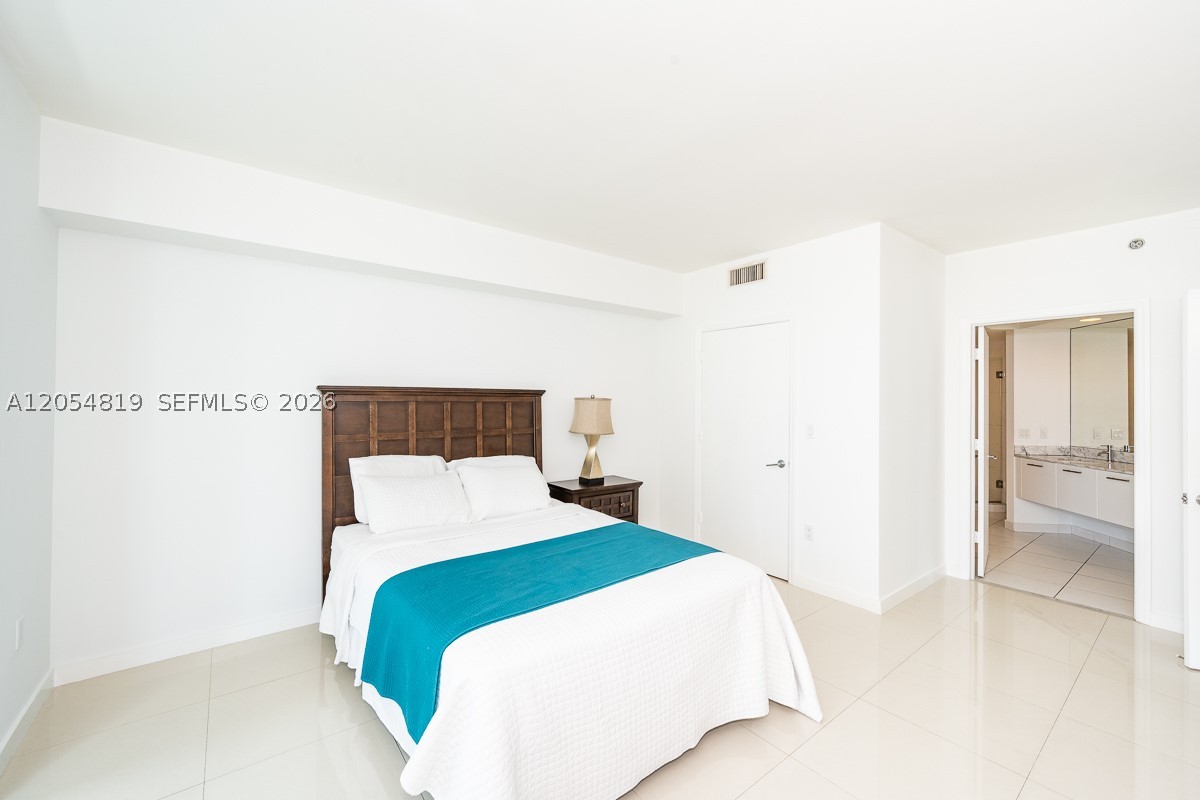55 SE 6 STREET #2210, Miami FL 33131
