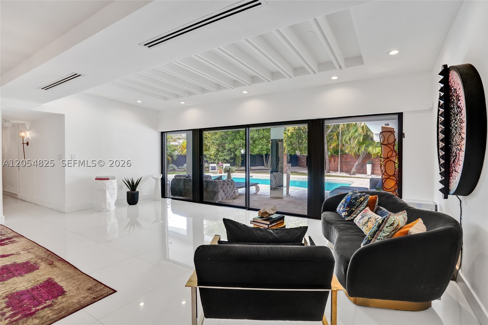 19130 NE 21st Ave, North Miami Beach FL 33179