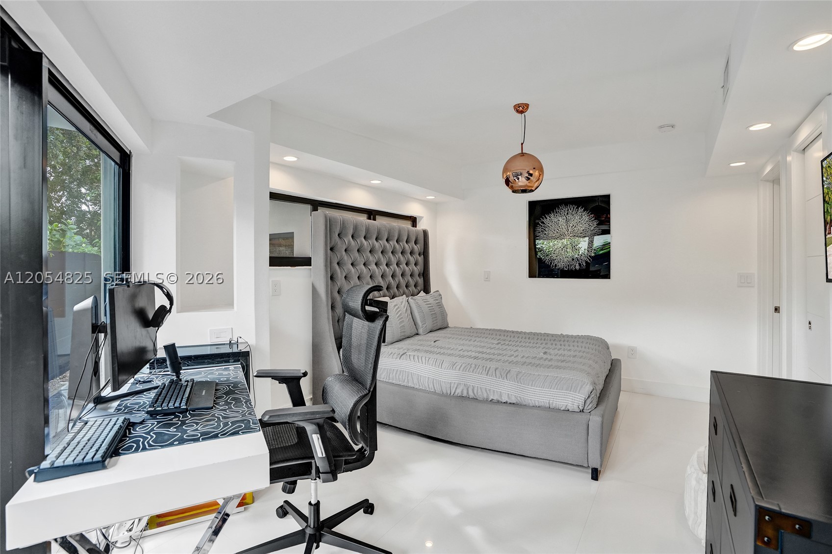 19130 NE 21st Ave, North Miami Beach FL 33179