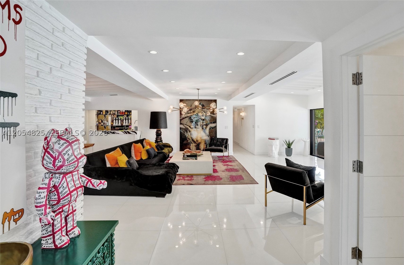 19130 NE 21st Ave, North Miami Beach FL 33179
