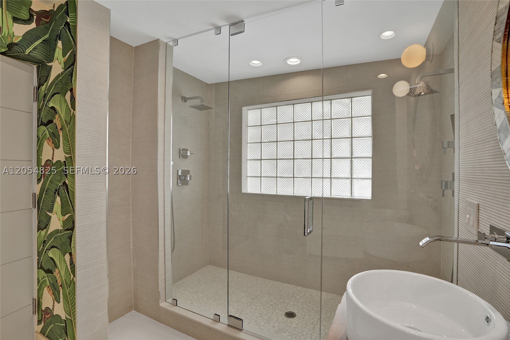 19130 NE 21st Ave, North Miami Beach FL 33179