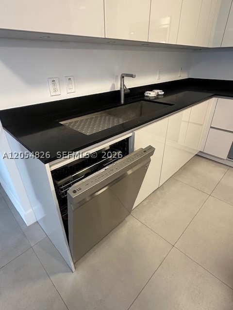 1010 Brickell Ave #2707, Miami FL 33131