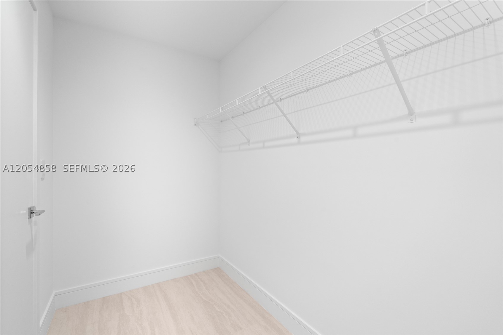 2411 Laguna Circle #1604, North Miami FL 33181