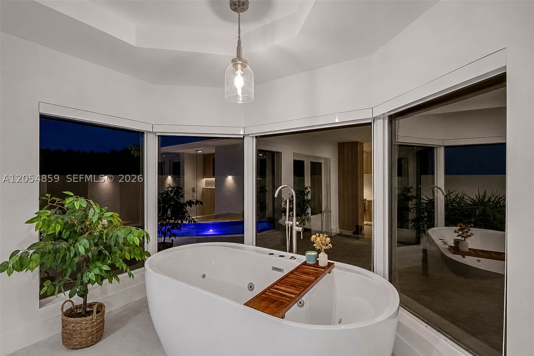 8600 SW 162nd Street, Palmetto Bay FL 33157