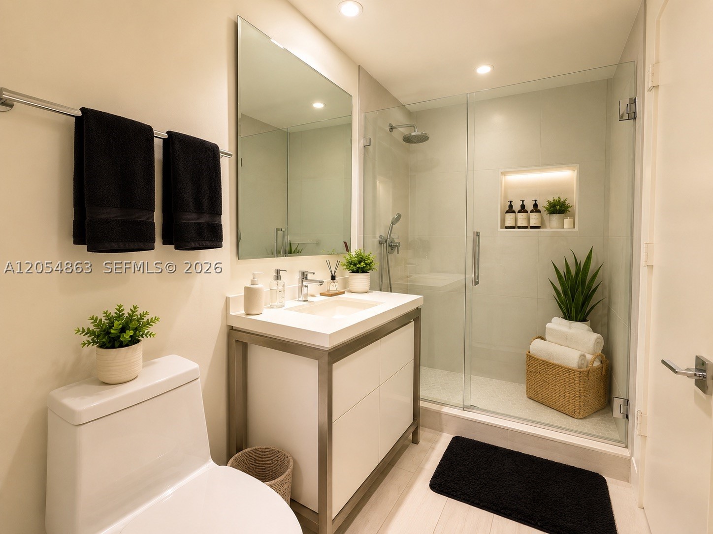 2000 METROPICA WAY #2011, Sunrise FL 33323