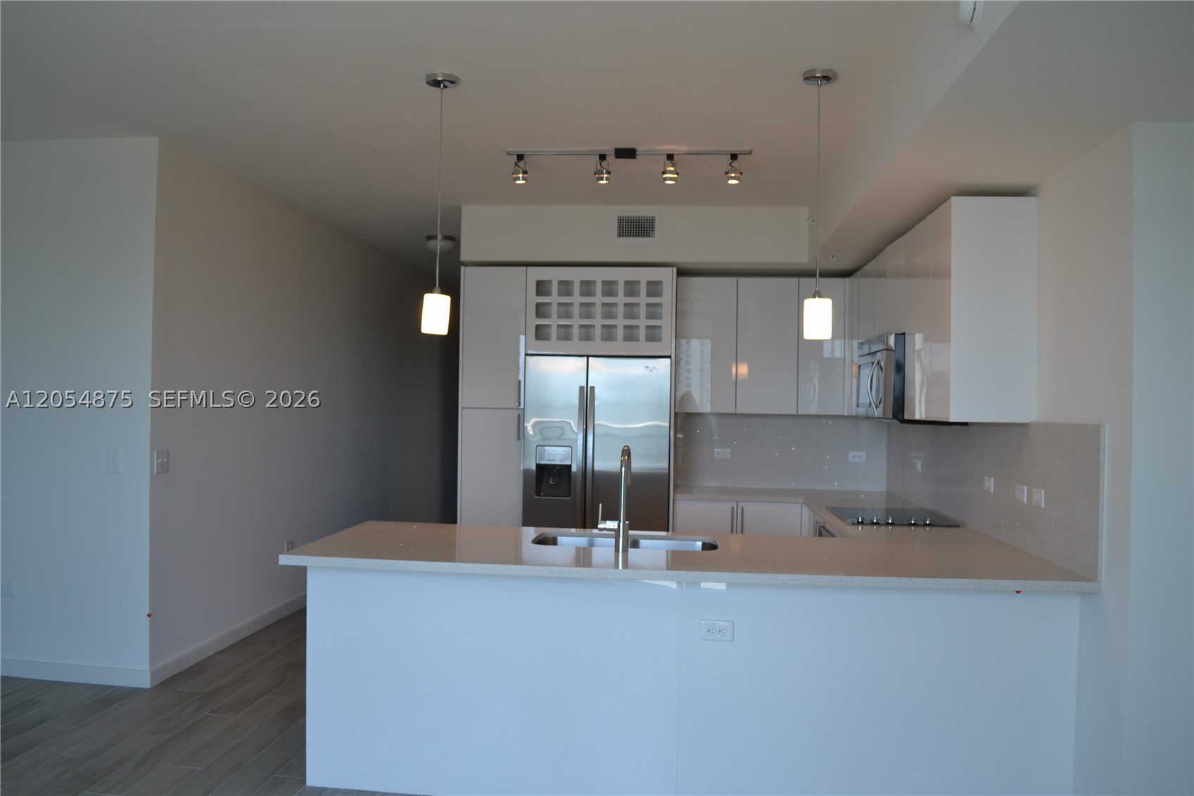 999 SW 1st Ave #3302, Miami FL 33130