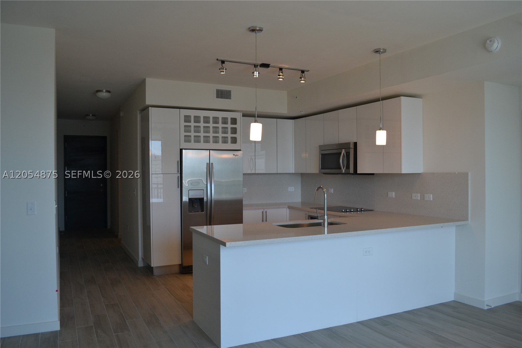 999 SW 1st Ave #3302, Miami FL 33130