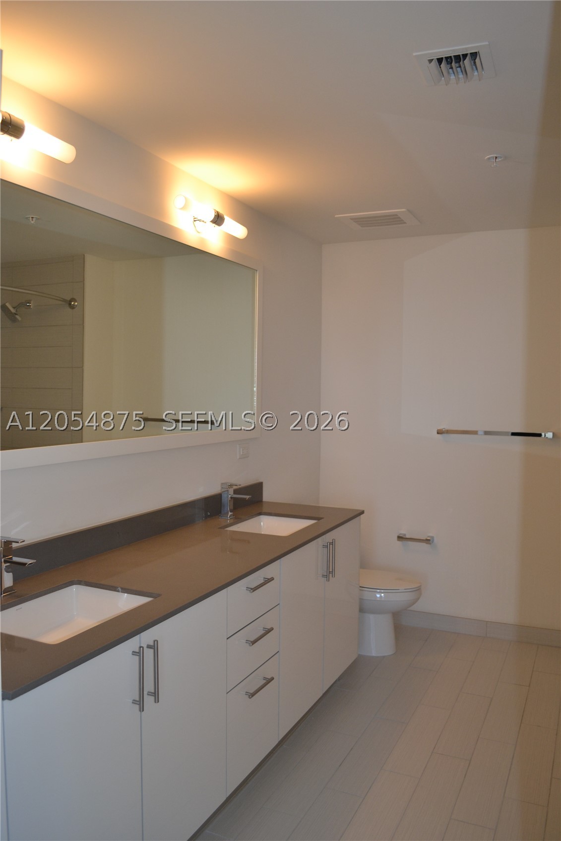 999 SW 1st Ave #3302, Miami FL 33130