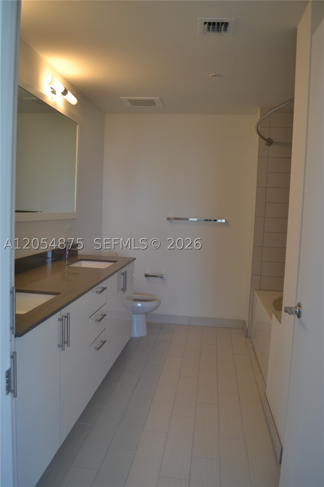999 SW 1st Ave #3302, Miami FL 33130