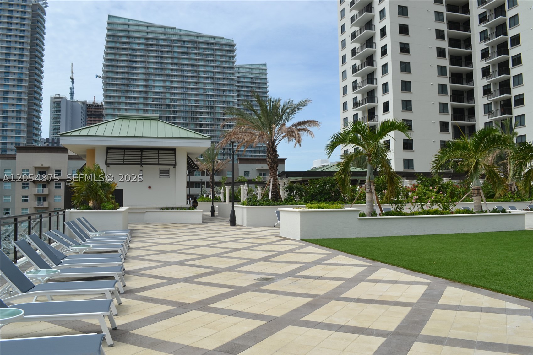 999 SW 1st Ave #3302, Miami FL 33130