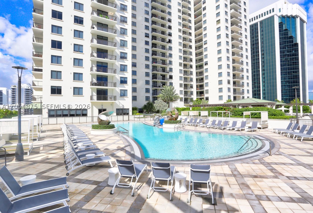 999 SW 1st Ave #3302, Miami FL 33130