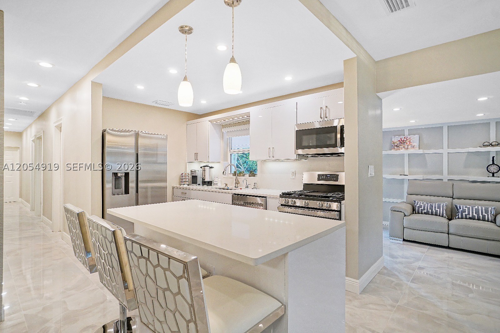 1266 NE 182nd St, North Miami Beach FL 33162