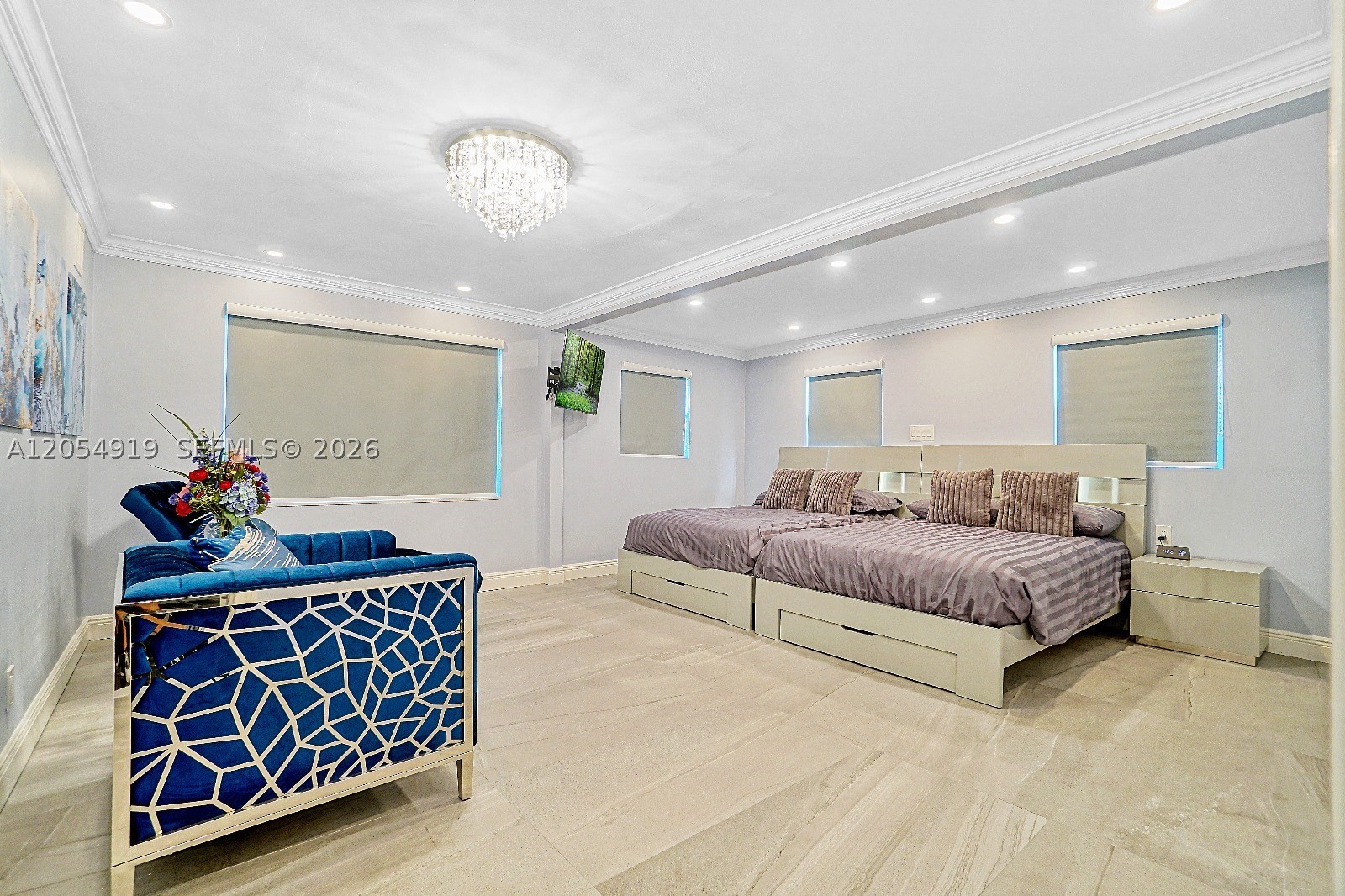 1266 NE 182nd St, North Miami Beach FL 33162