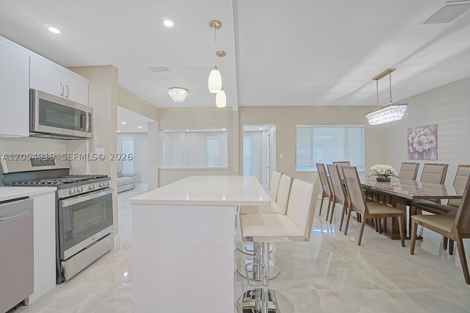 1266 NE 182nd St, North Miami Beach FL 33162