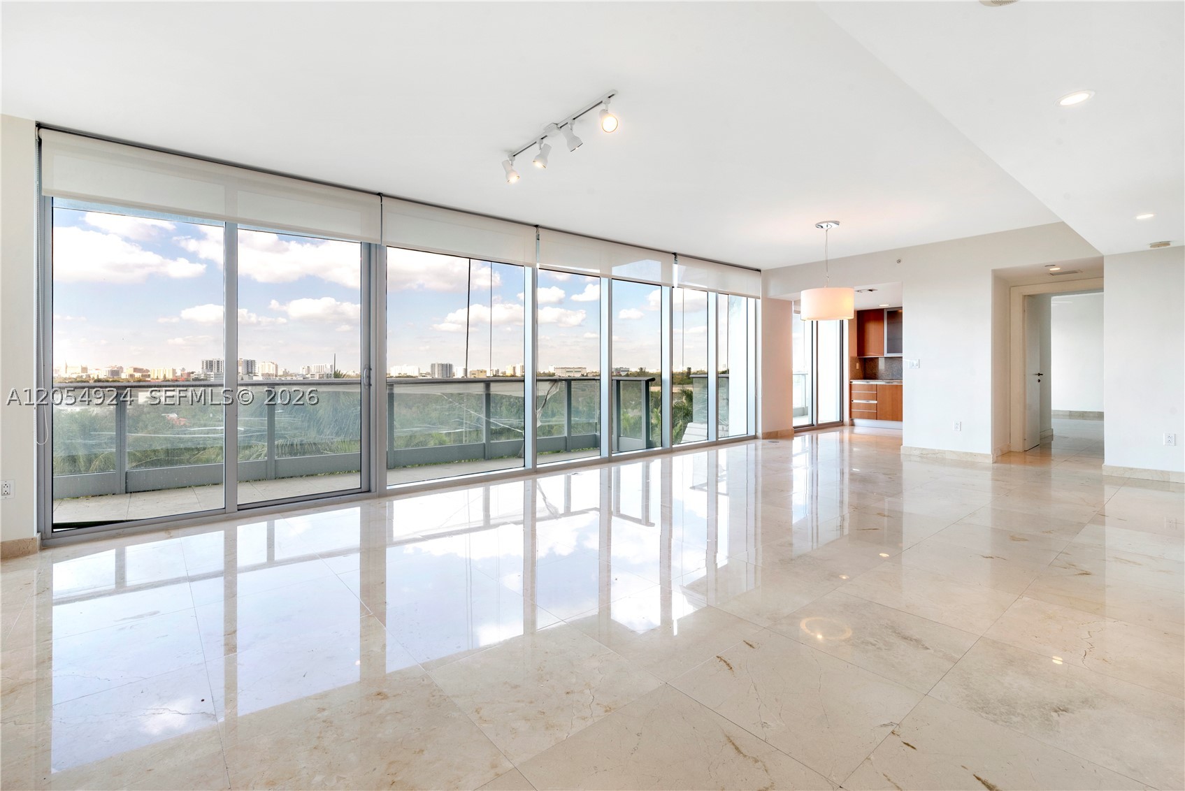 2627 S Bayshore Dr #1008, Miami FL 33133
