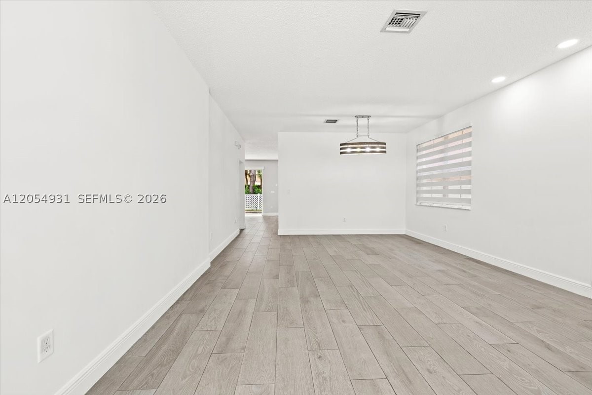 5014 SW 155th Ter, Miramar FL 33027