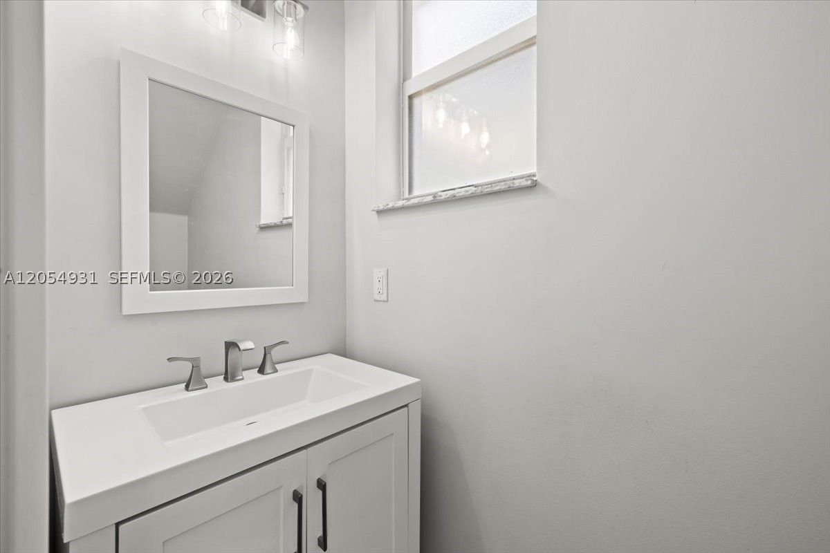 5014 SW 155th Ter, Miramar FL 33027