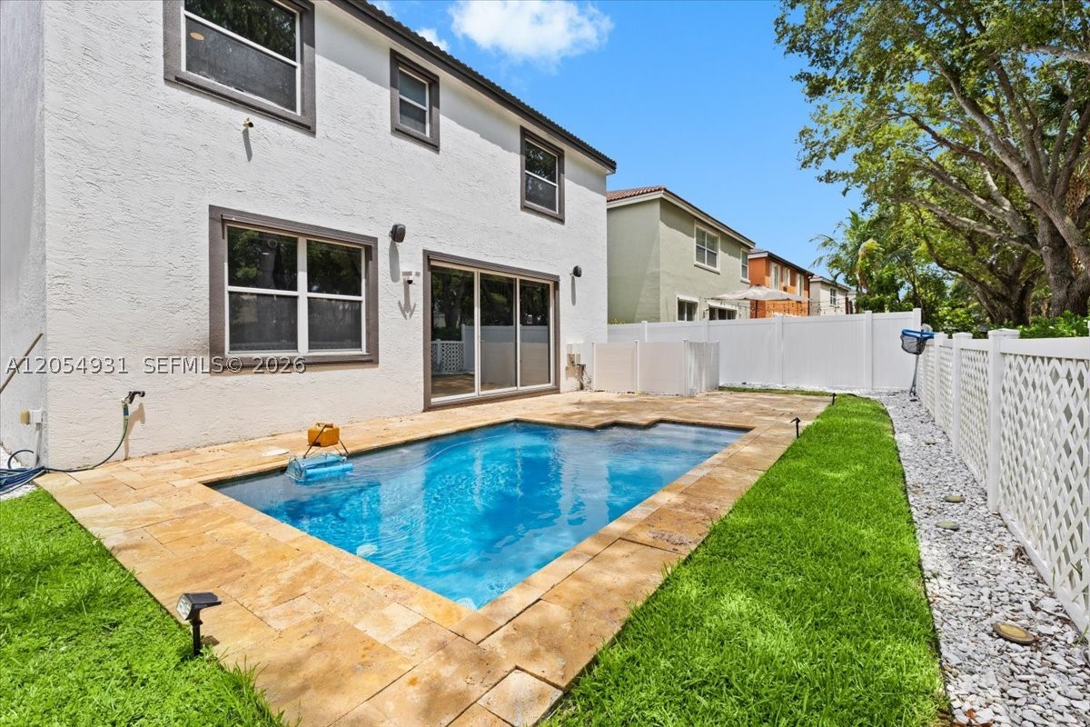 5014 SW 155th Ter, Miramar FL 33027