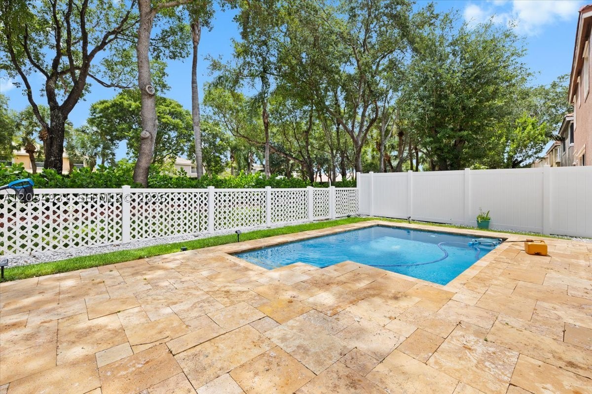 5014 SW 155th Ter, Miramar FL 33027