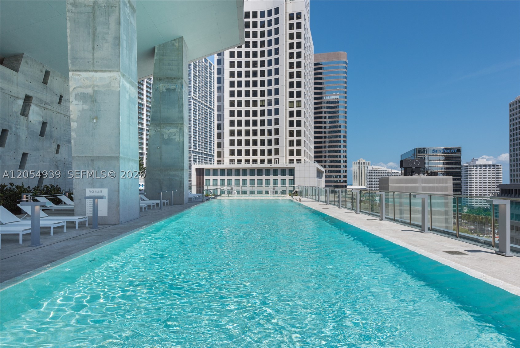 88 SW 7th St #3005, Miami FL 33130