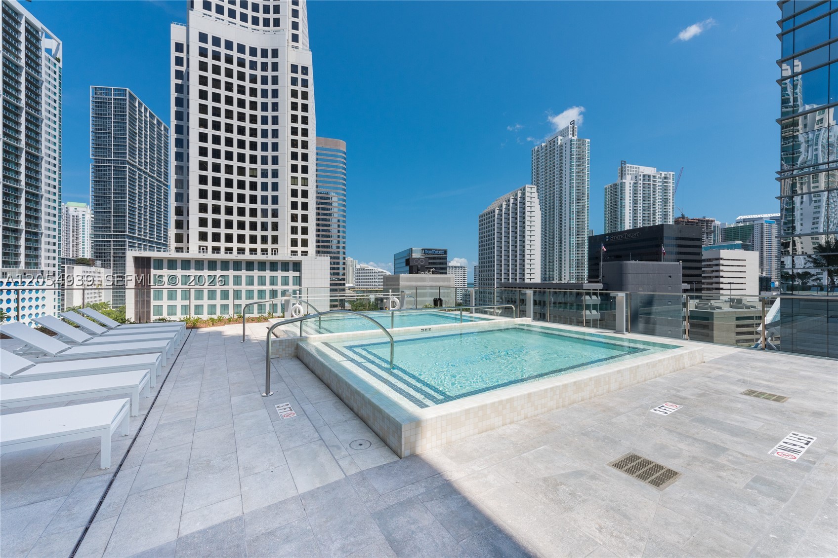 88 SW 7th St #3005, Miami FL 33130