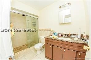 5333 NW 18th St #3A, Lauderhill FL 33313