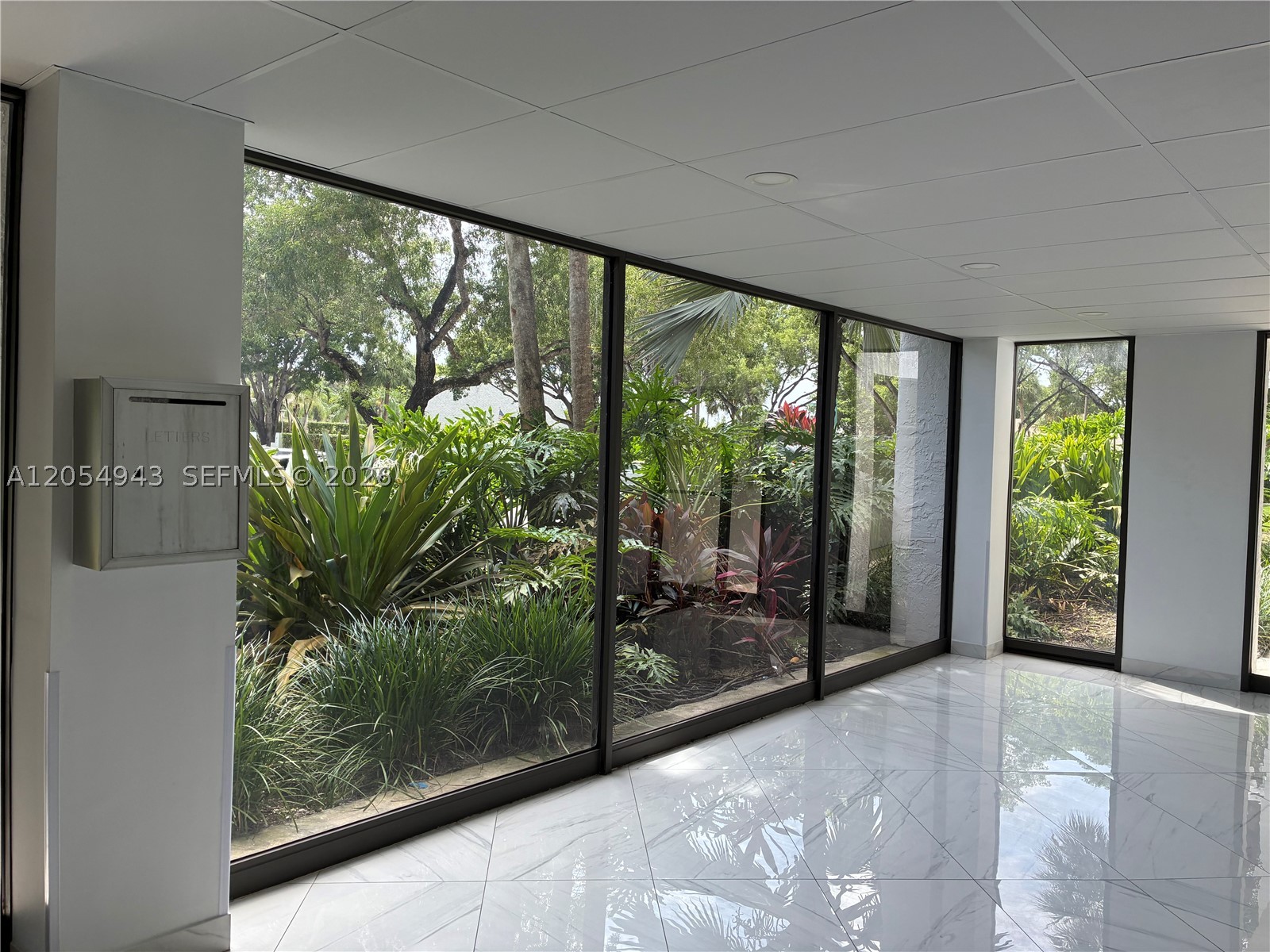 Weston FL 33326 - A12054943