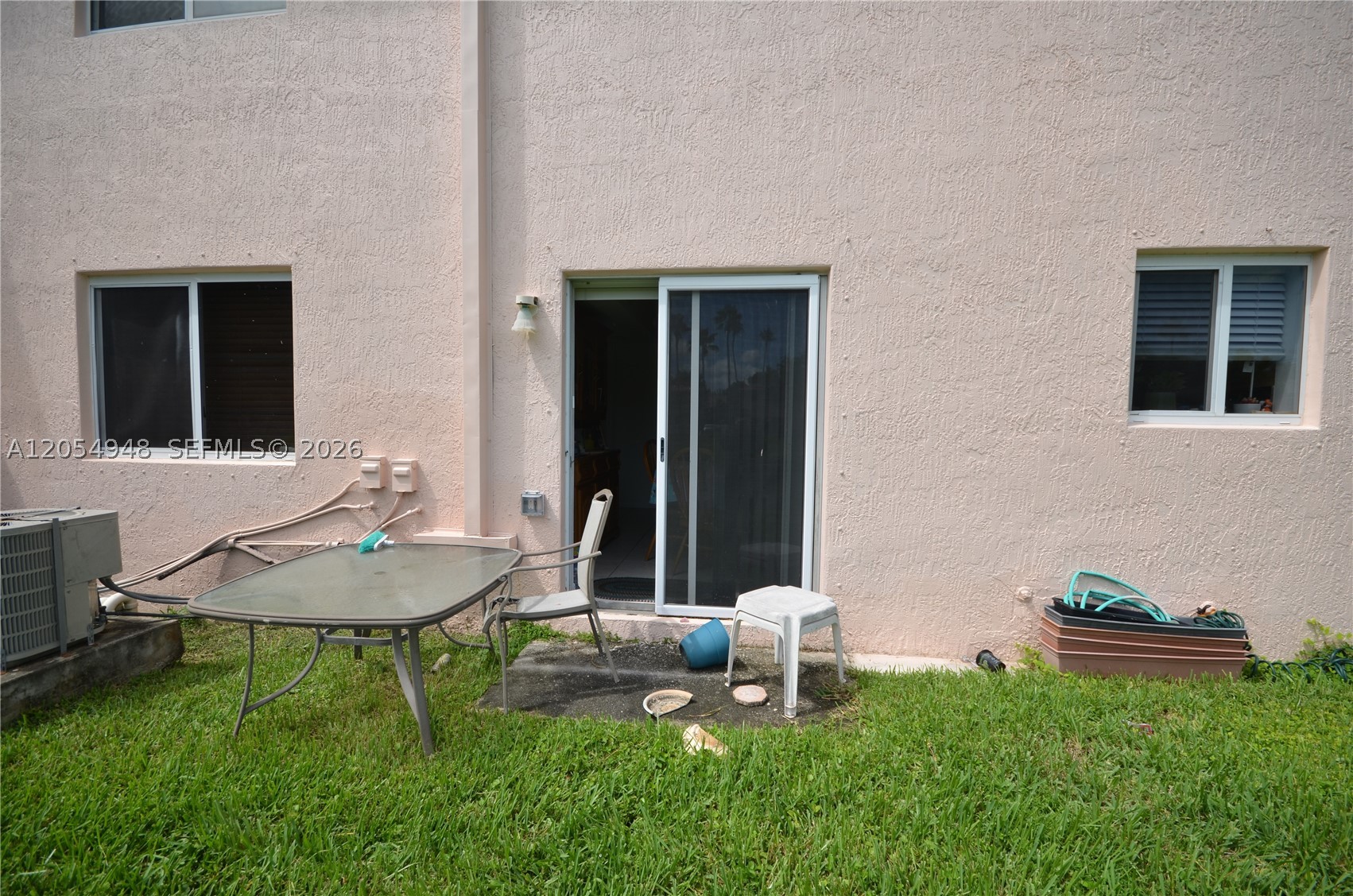1270 SE 27th St #101, Homestead FL 33035