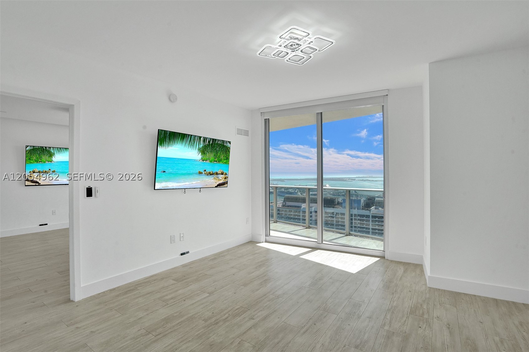 488 NE 18th St #4510, Miami FL 33132