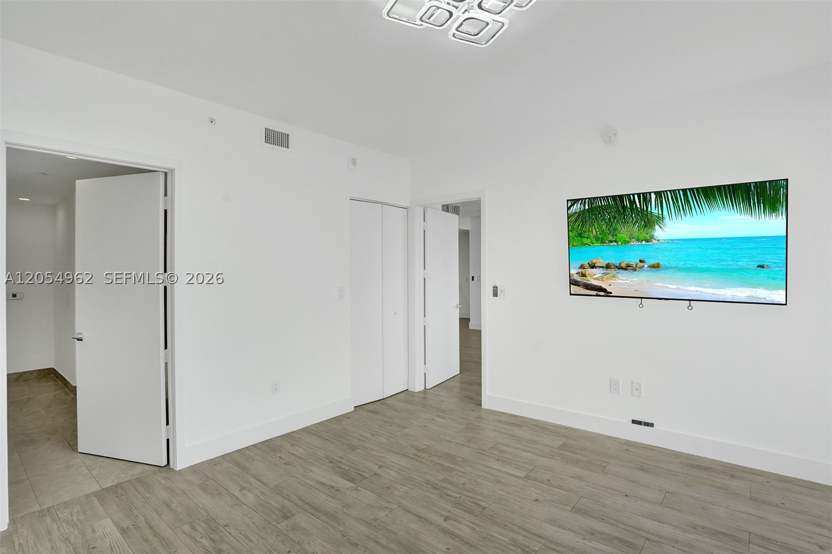 488 NE 18th St #4510, Miami FL 33132