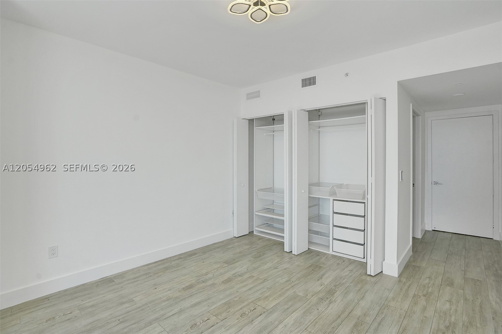 488 NE 18th St #4510, Miami FL 33132
