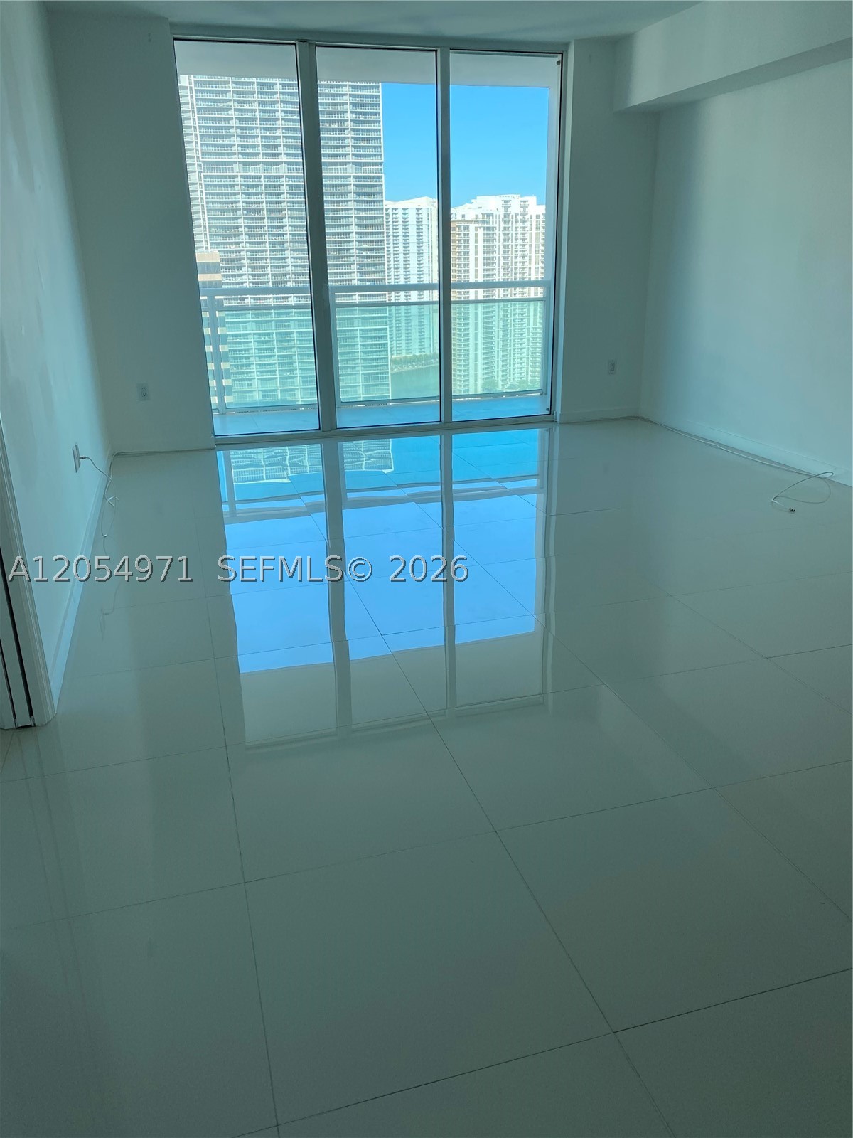 950 Brickell Bay Dr #3208, Miami FL 33131