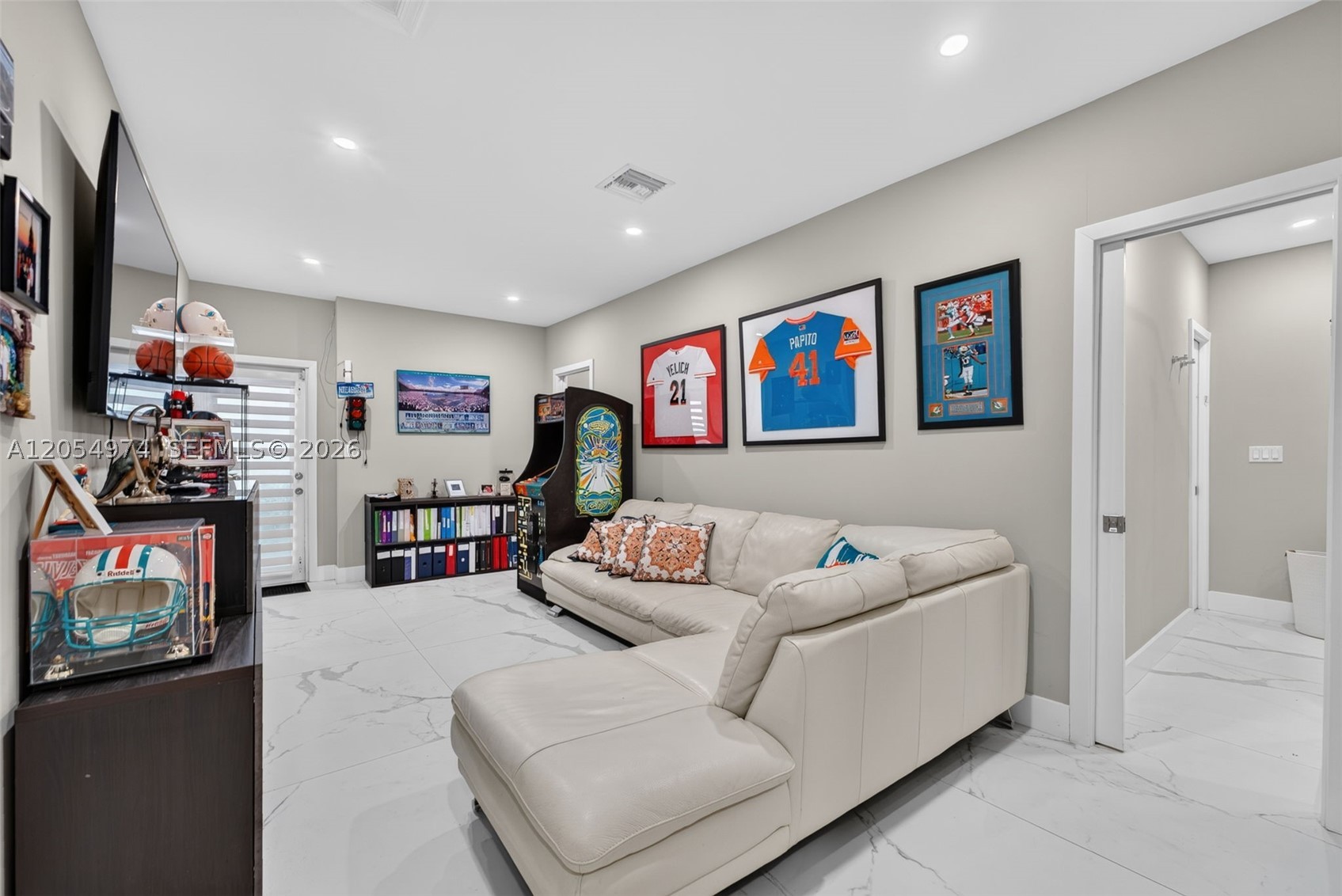 9440 SW 136th St, Miami FL 33176