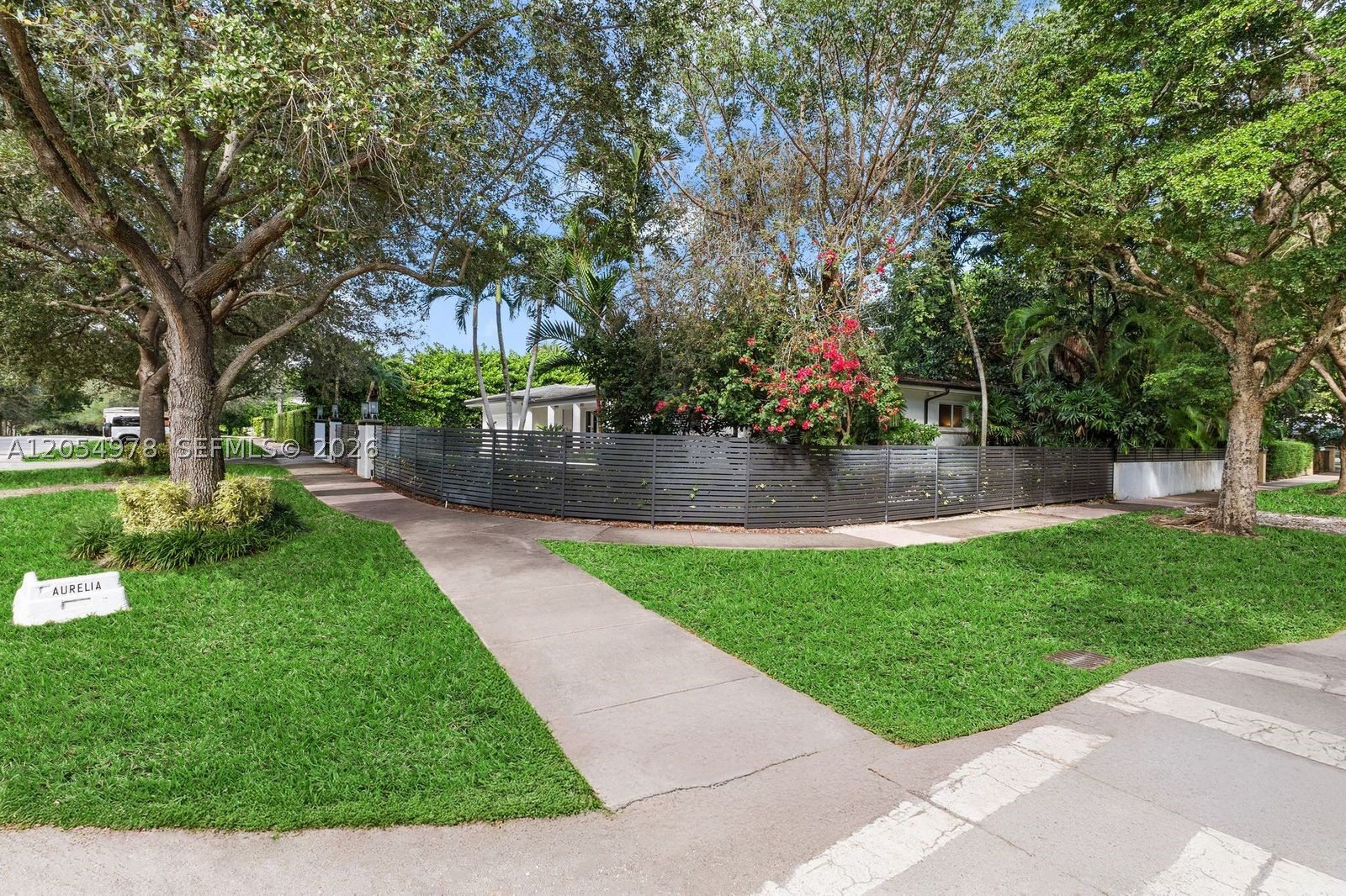 6511 Riviera Dr, Coral Gables FL 33146