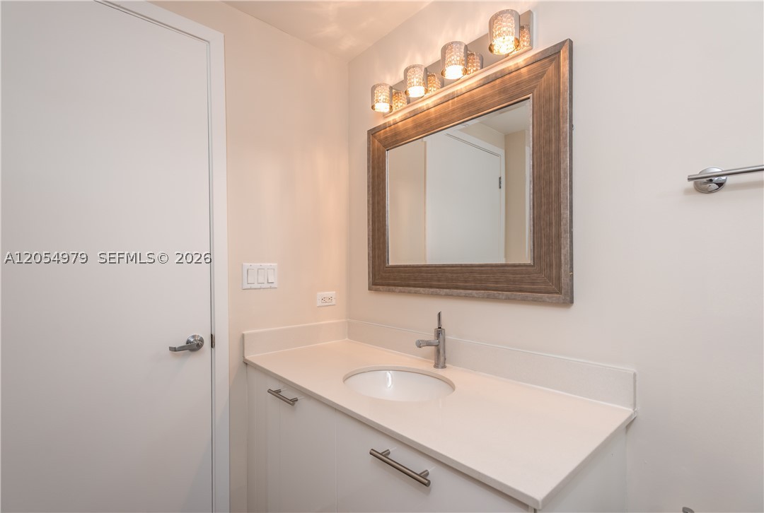 3470 E Coast Ave #H1609, Miami FL 33137