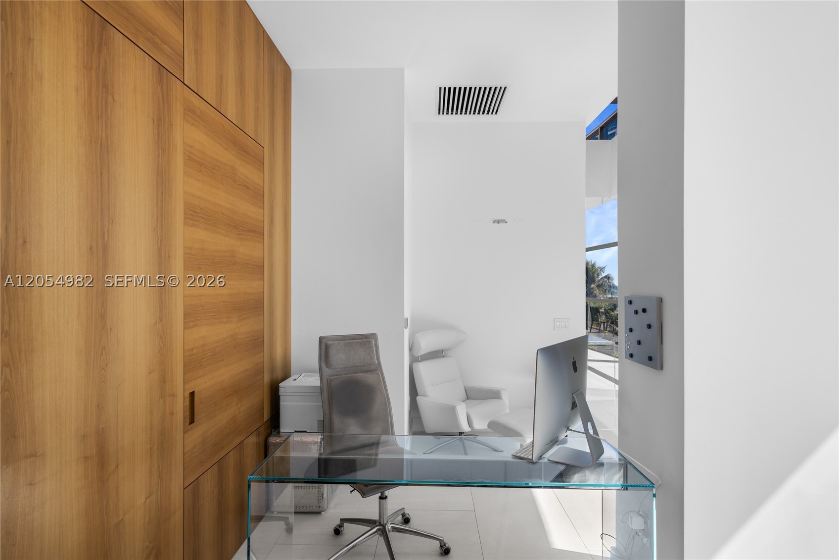 5875 Collins Ave #401, Miami Beach FL 33140