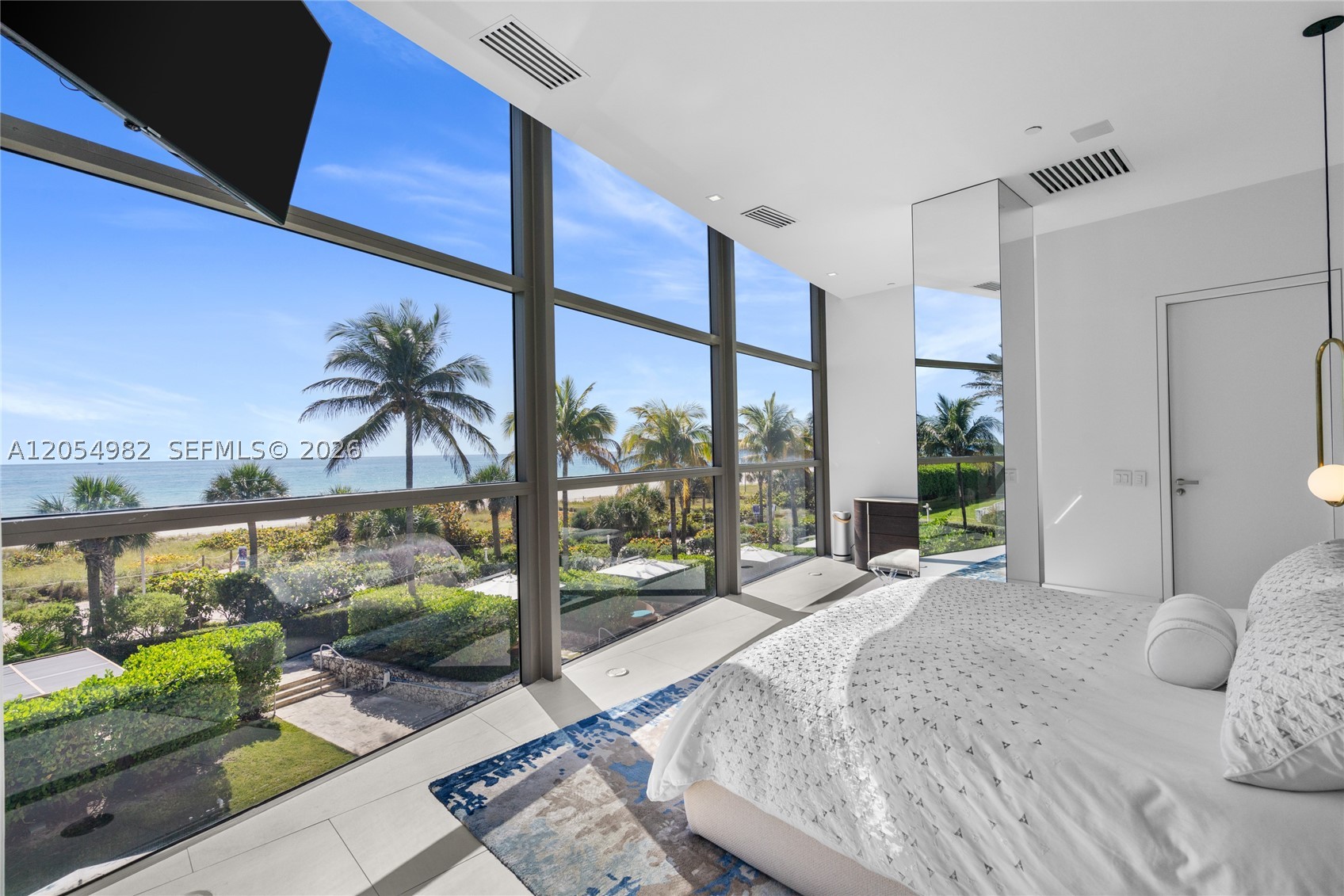 5875 Collins Ave #401, Miami Beach FL 33140